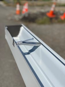Close picture of a gutter.